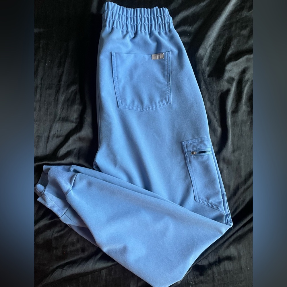 Figs high waisted jogger scrubs